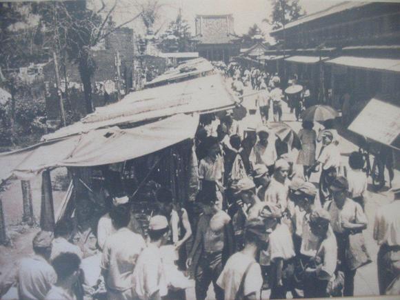 浅草仲見世通り